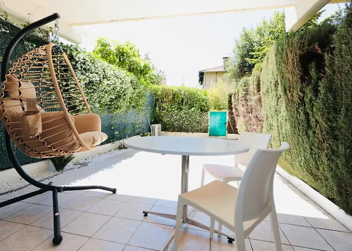 Roses Des Mers - Standing 2 Prs - Clim - Parking Antibes